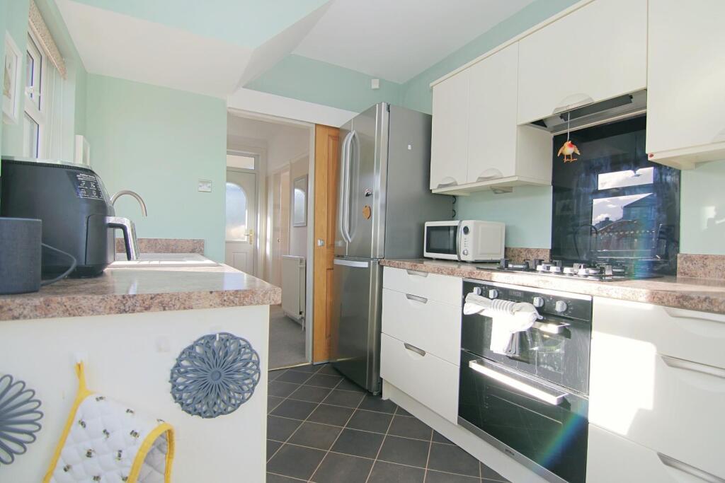 House in Leeds, West Yorkshire - More