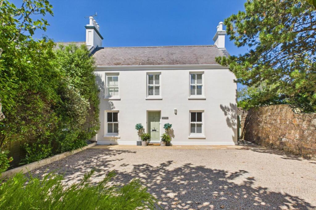Main image of property: La Ruette De Faldouet, St Martin