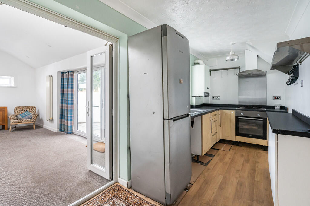 House in Torquay - More