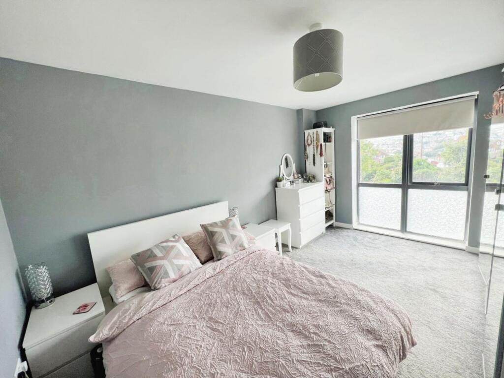 Withyham Avenue, Saltdean, Brighton - More