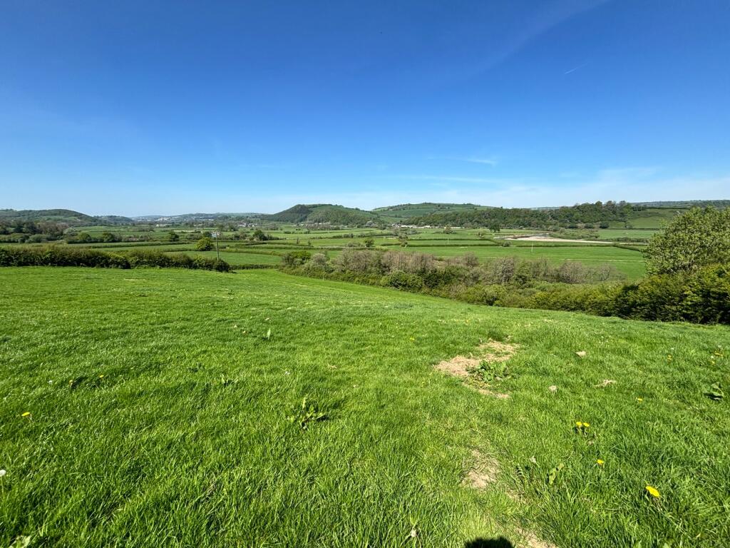  Capel Dewi, Carmarthen, SA32 photo 2