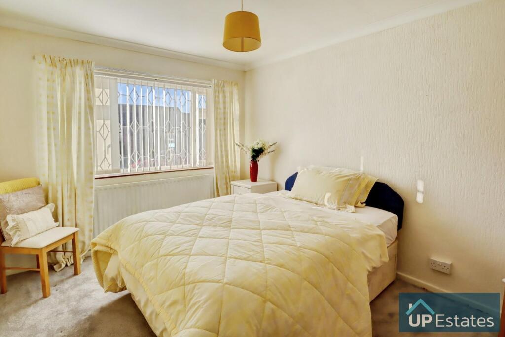 Leyland Road, Bulkington photo 4