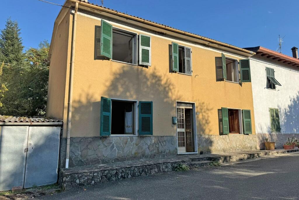 Main image of property: Tuscany, Lunigiana, Villafranca in Lunigiana