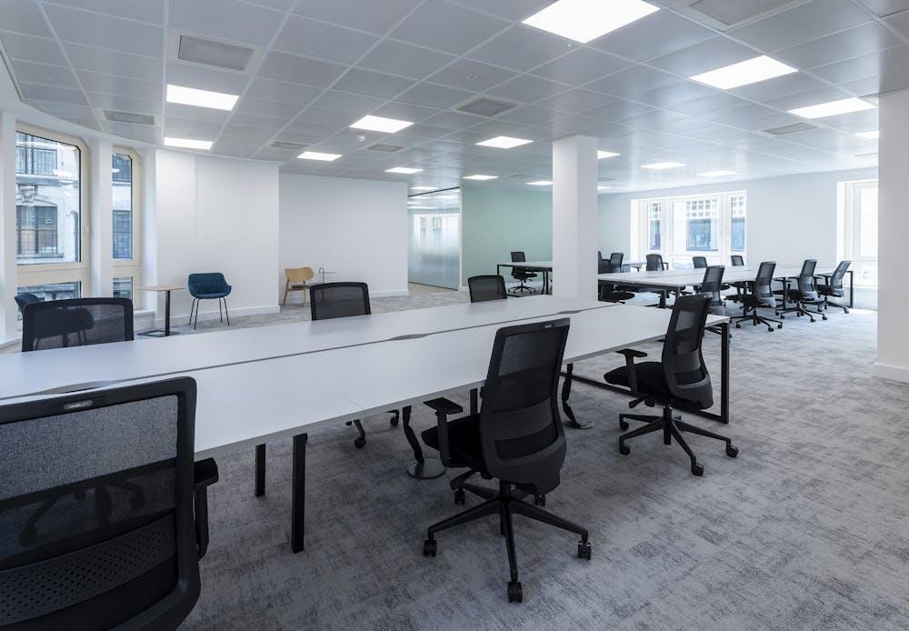 b70d51972354f184f8a48b3ac452b296t3a scd1georgeyardpeterlandersphotographylarge.jpg