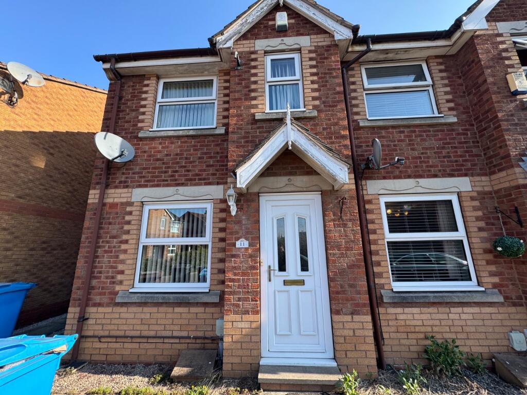 Main image of property: Ballantyne Close, Hull, East Yorkshire, HU7