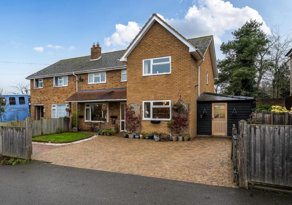 Main image of property: High Street, Roxton,