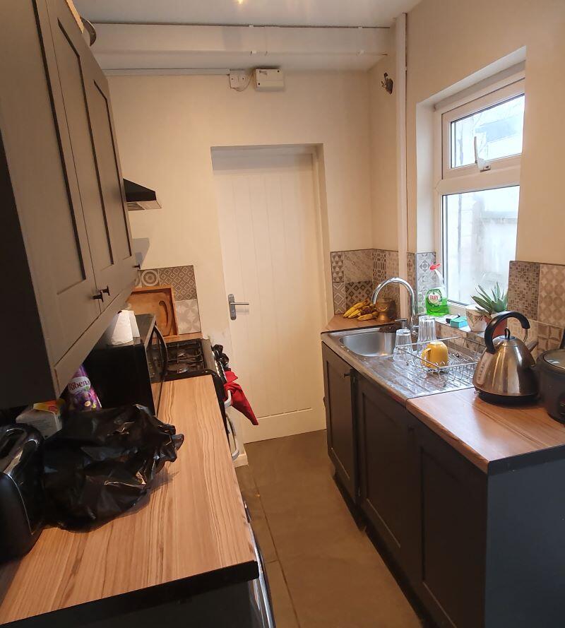 House in Birmingham, West Midlands - More