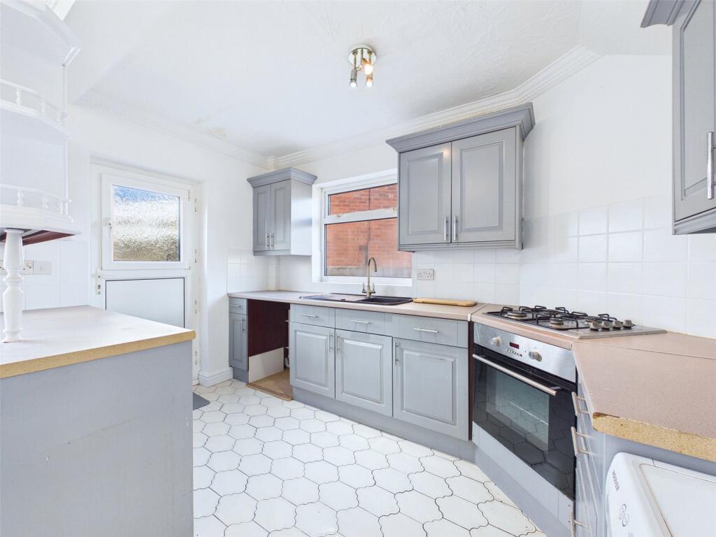 Malton Road, Scawsby, Doncaster, South Yorkshire, DN5 photo 2