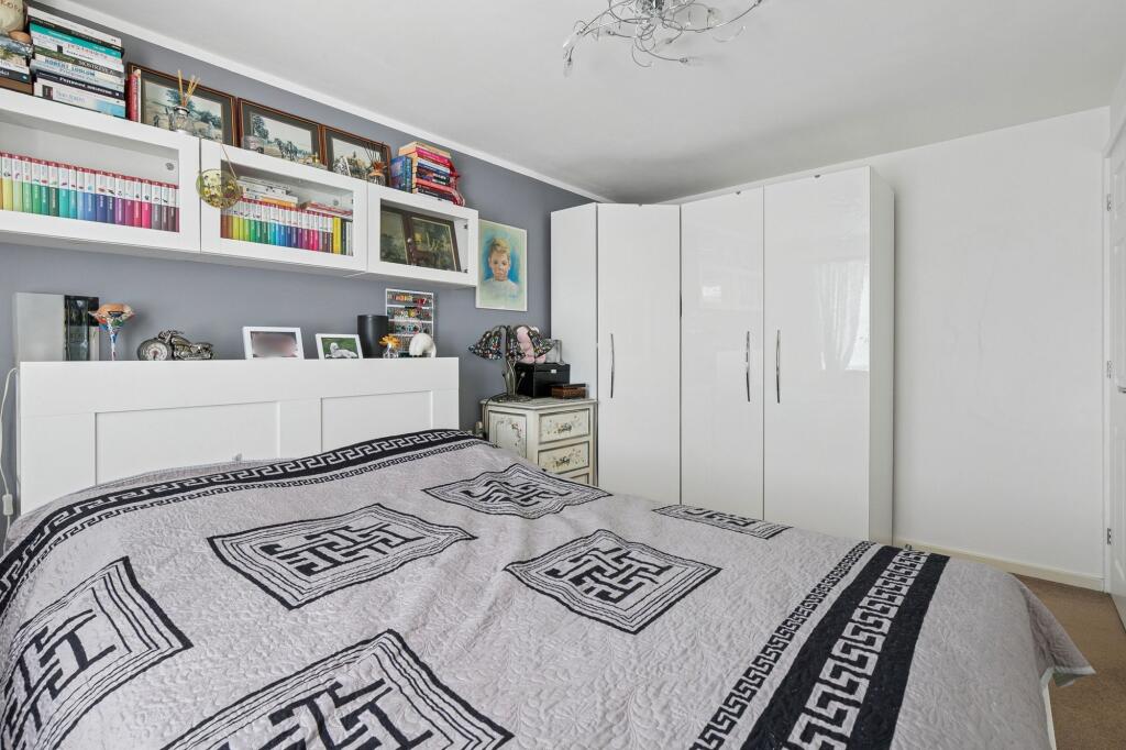 House in Milton Keynes - View 5
