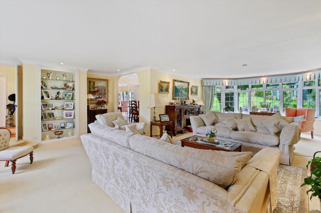 Park Close, Esher, Surrey, KT10 – pohled 5