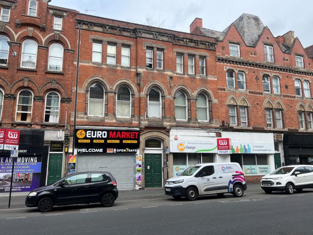 1-bed flat on Flat 3 Fordbrook Chambers, 15A Bridge Street, Walsall, WS1 1DP, £9,000