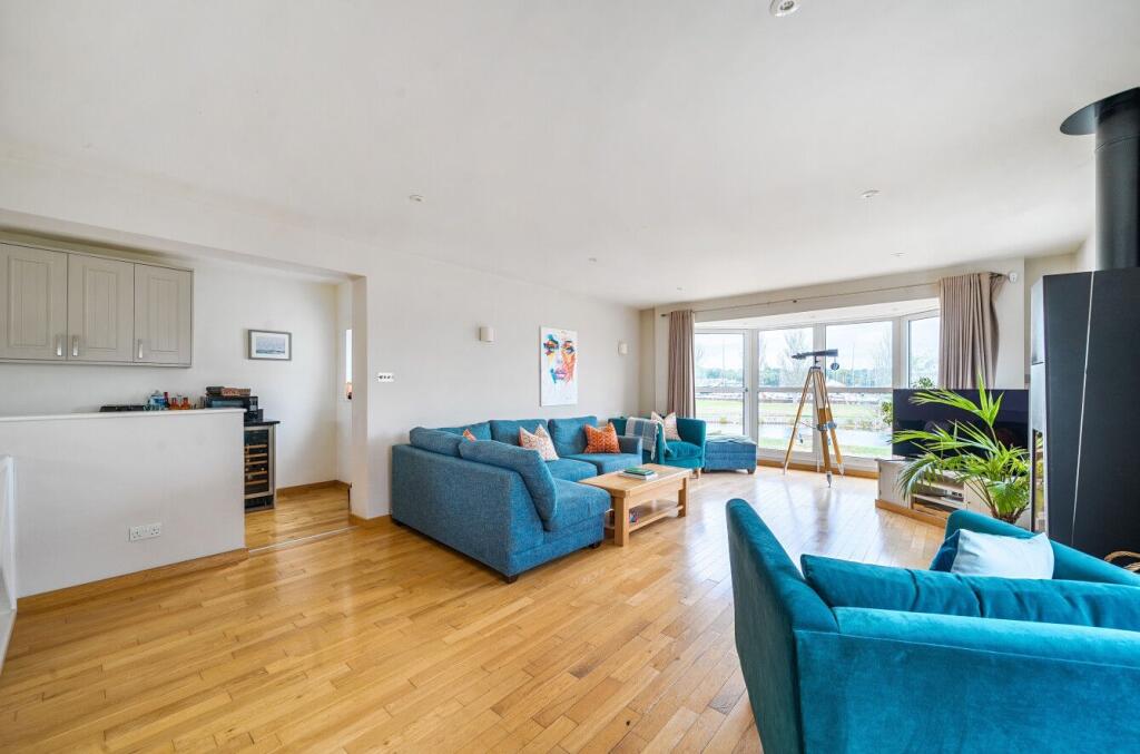 House in Southampton - View 5