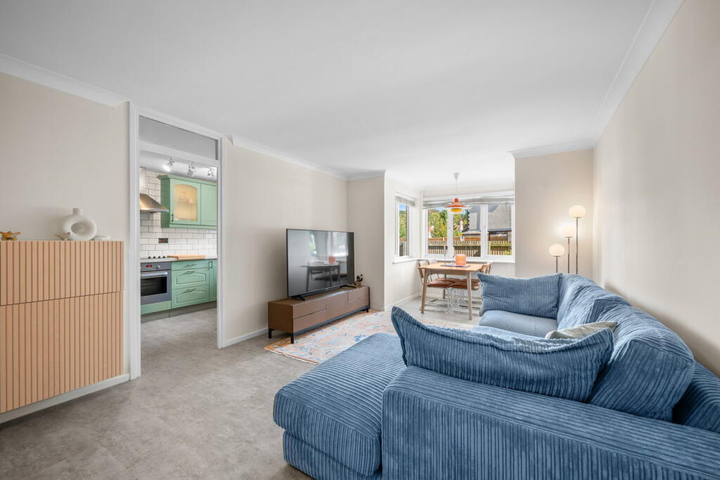 Apartment in Dartford - View 2