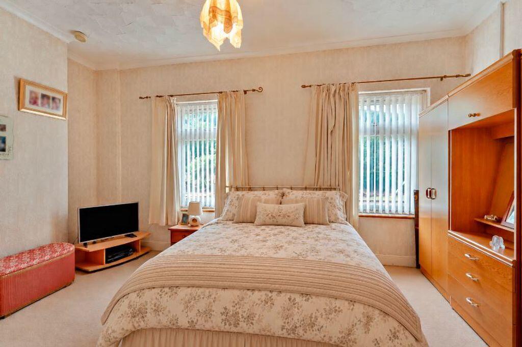 House in Cardiff, Treherbert - View 4
