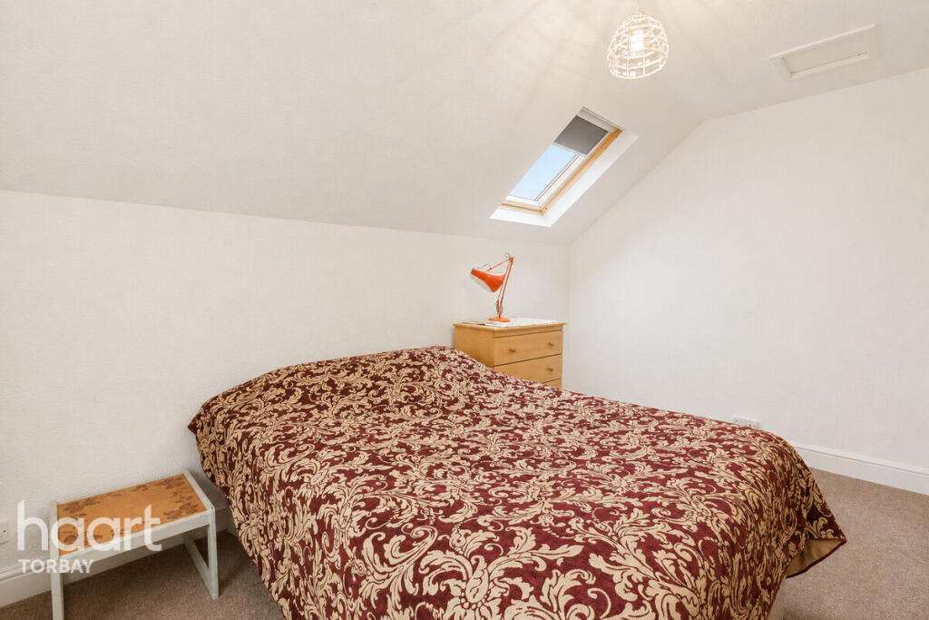 Howards Way, Newton abbot photo 4
