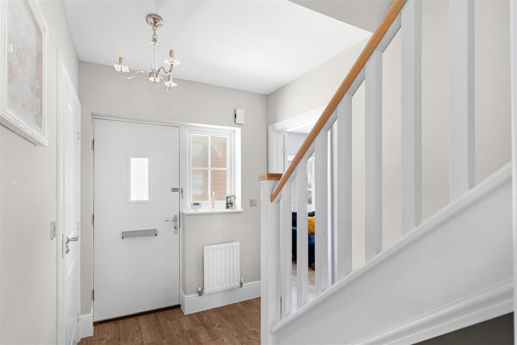 House in Northampton - View 3