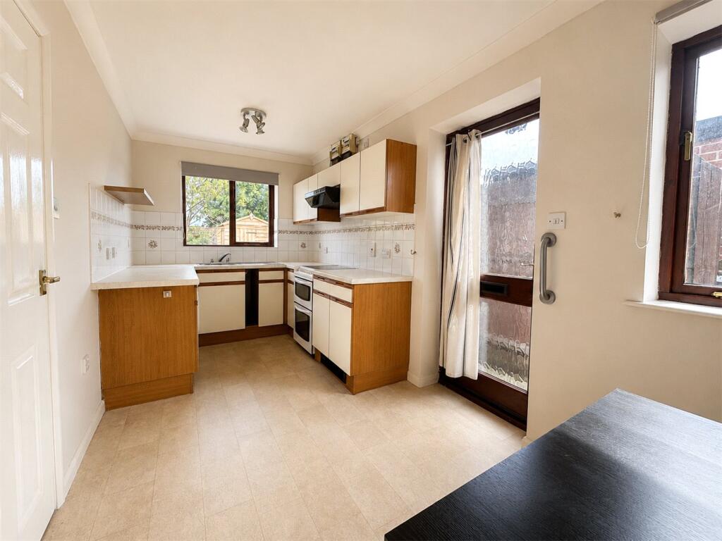 Copeland Court, Sleaford, Lincolnshire, NG34 - View 4