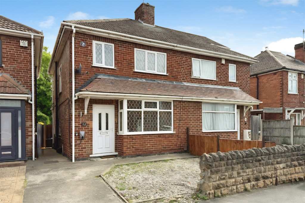 Main image of property: Warwick Avenue, Beeston, NG9 2HQ