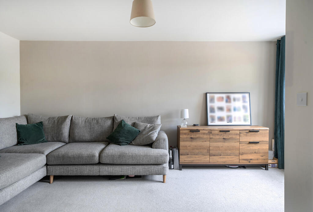 House in Bristol - More