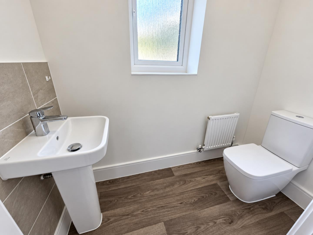 House in Egglescliffe, Kingsmead - More