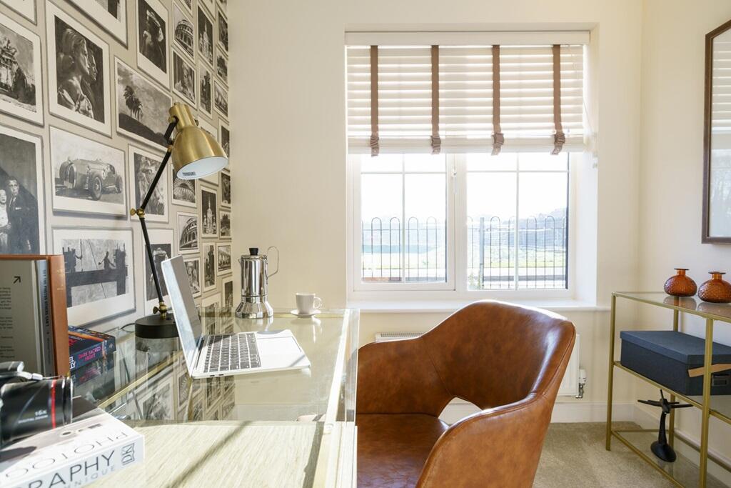 House in Thetford, Kingsfleet - More