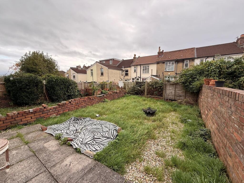 5 bedroom house for rent