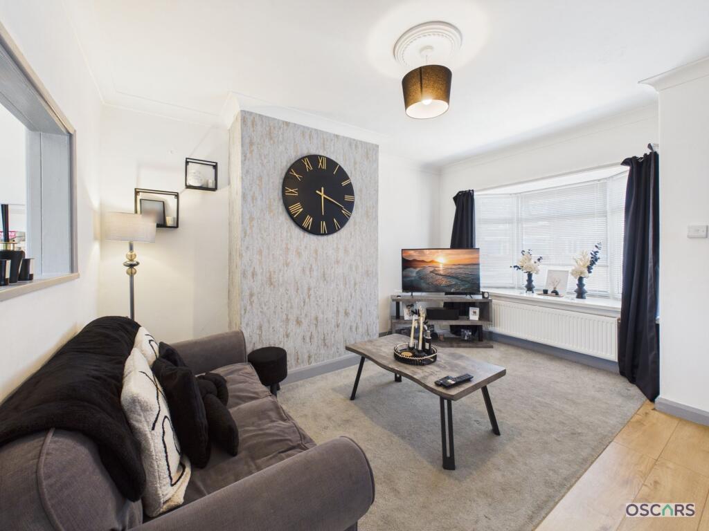 House in Hull - View 2
