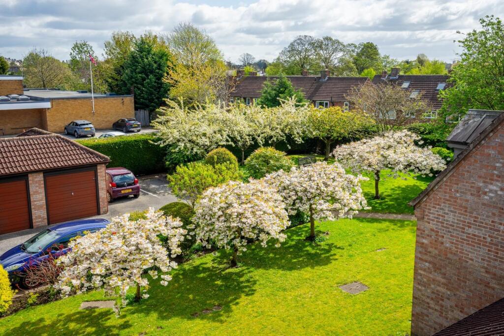 Apartment in York, Knapton, Acomb - More