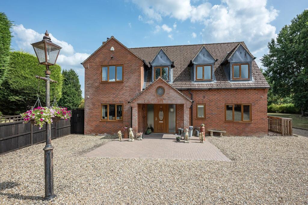 Main image of property: Barkers Lane, Wythall