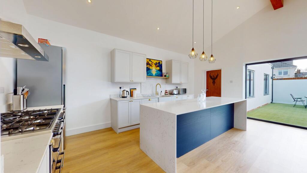 Main image of property: Heol Mabon, Rhiwbina, Cardiff, CF14