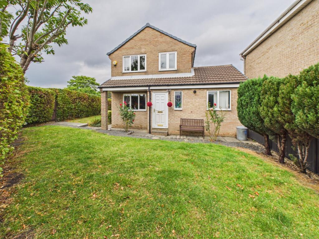 3-bed detached on Seaton Close, Wardley, Gateshead, Tyne and Wear, NE10, £279,950