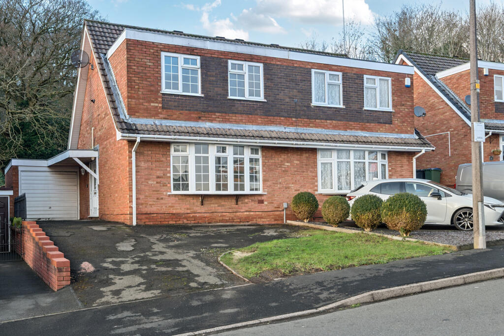 Main image of property: Chatsworth Road, Halesowen, B62 8