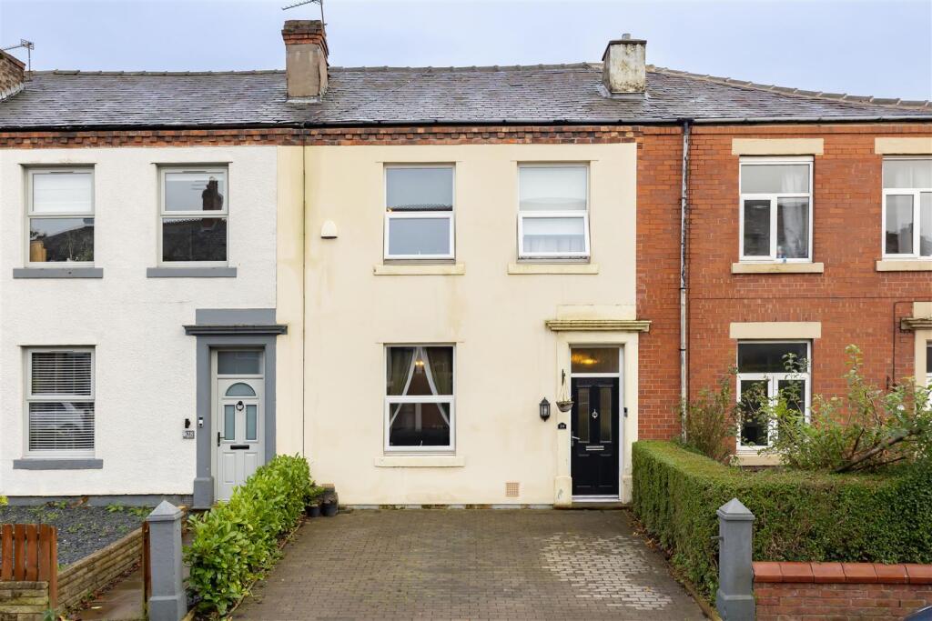 Main image of property: Moss Lane, Leyland