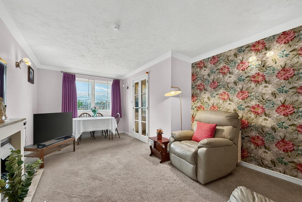 Apartment in Warrington - View 2