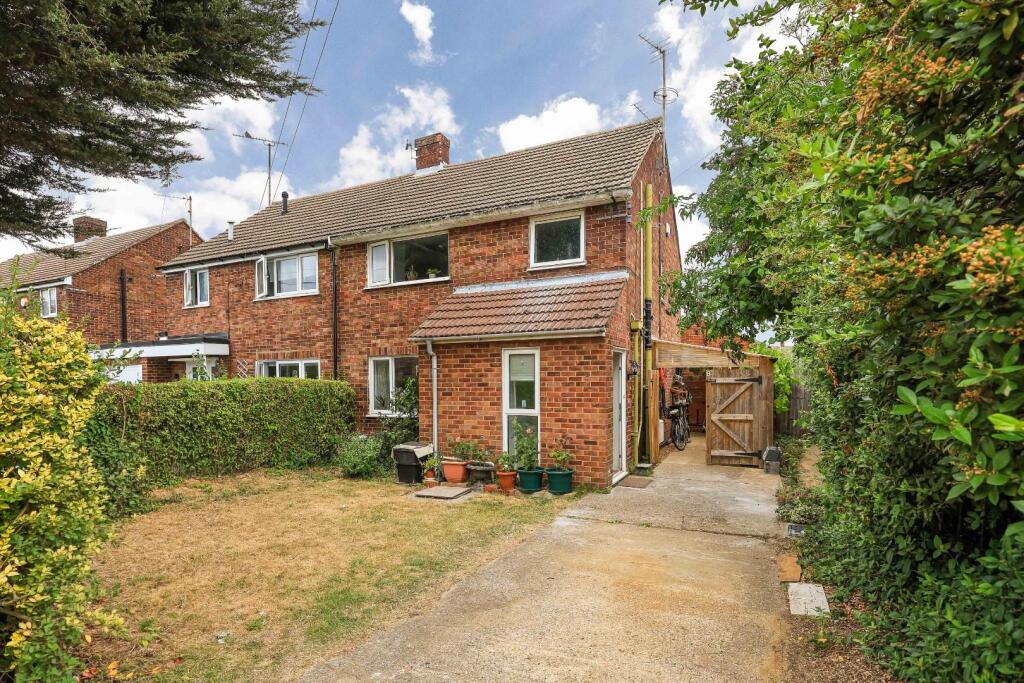 Main image of property: Lents Way , Cambridge