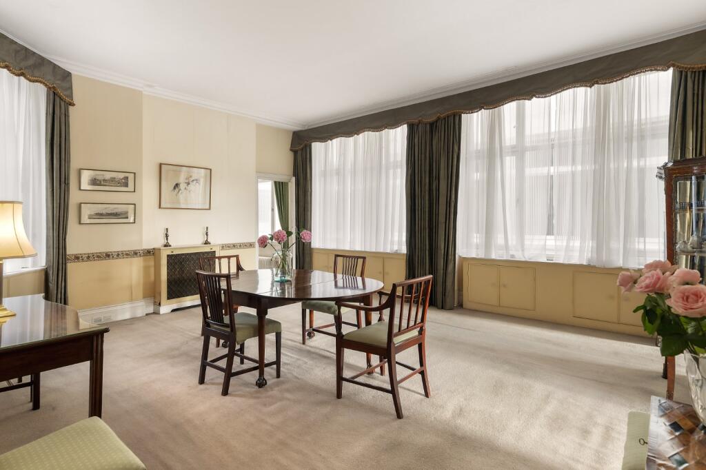 Apartment in London - View 5