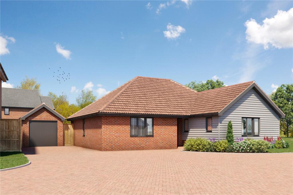 3-bed detached on Greenfields, Church Road, Stowupland, Suffolk, IP14, £625,000