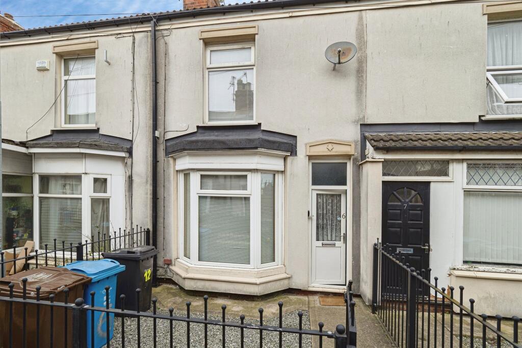 Main image of property: Ernests Avenue, Hull