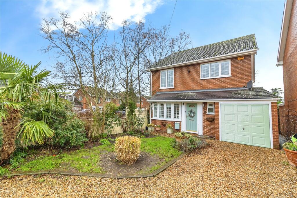 Main image of property: High Street South, Stewkley, Leighton Buzzard, Buckinghamshire, LU7