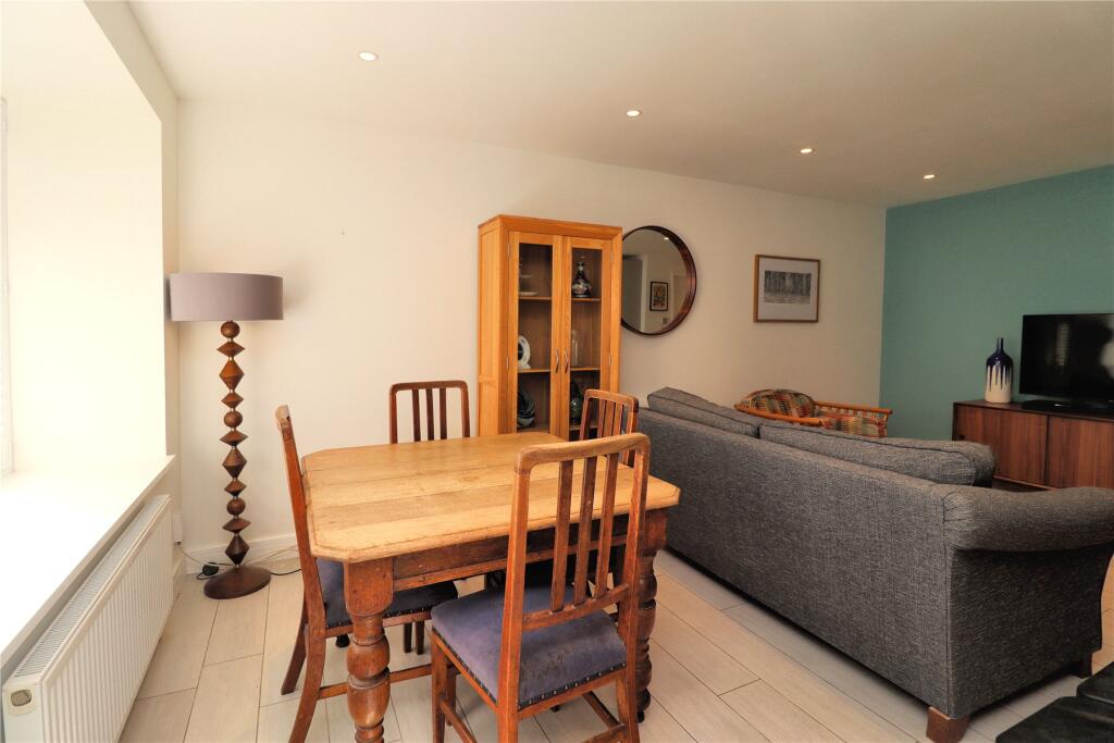 House in Woking, Surrey - More