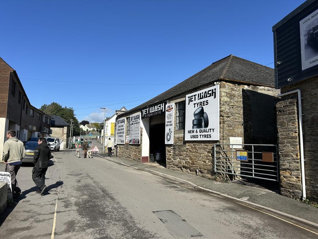 Main image of property: Unit 2, Lower Union Road, Kingsbridge, Devon, TQ7