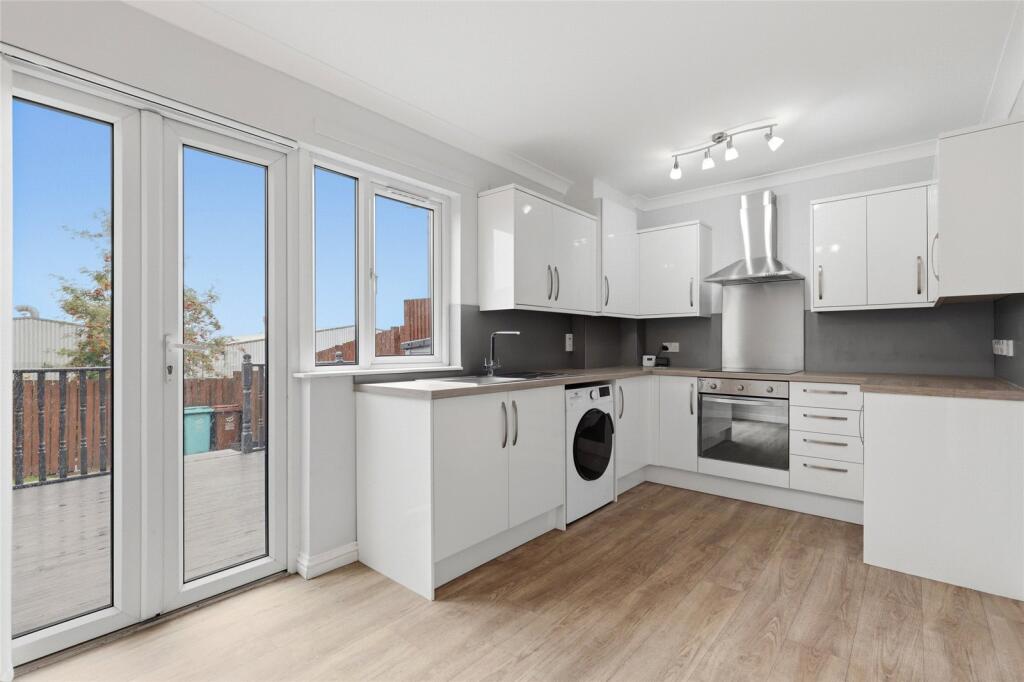 House in Coatbridge, Coathill - View 4