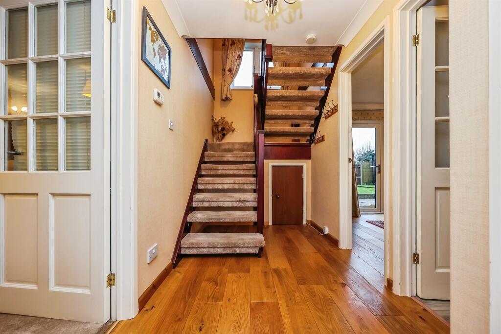 Wetherby Close, Kimberley, Nottingham photo 4