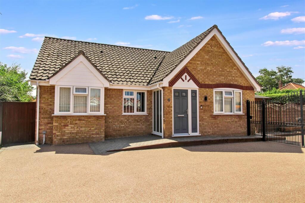 Main image of property: Sears Close, Aylsham, Norwich
