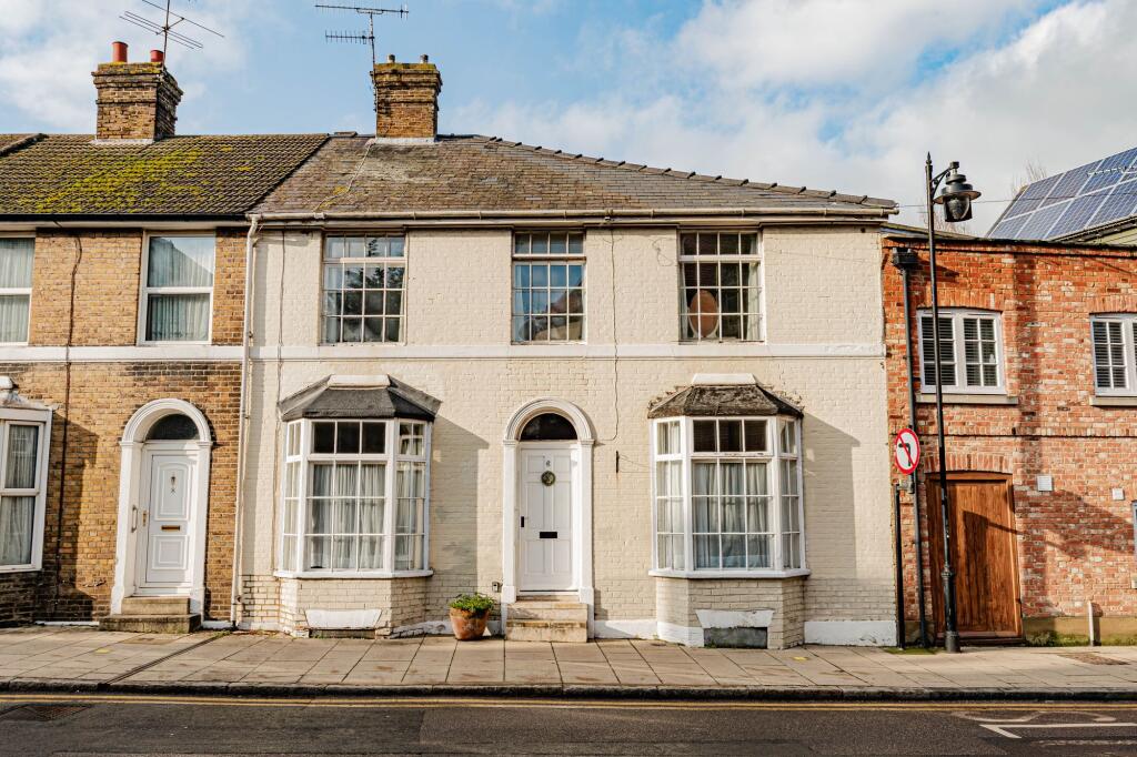 Main image of property: South Road, Faversham, ME13