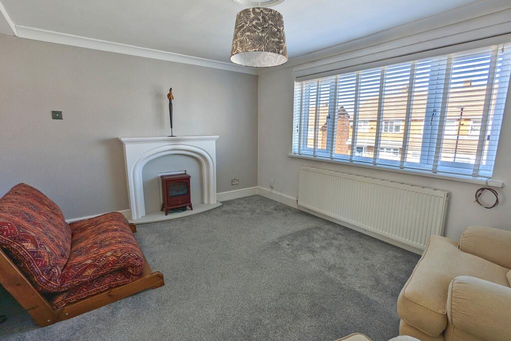 House in Sheffield, Wybourn - View 2