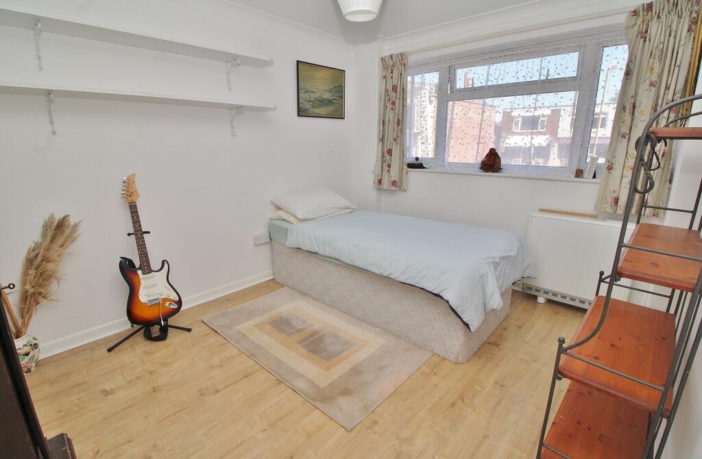Annes Court, Sea Front photo 4