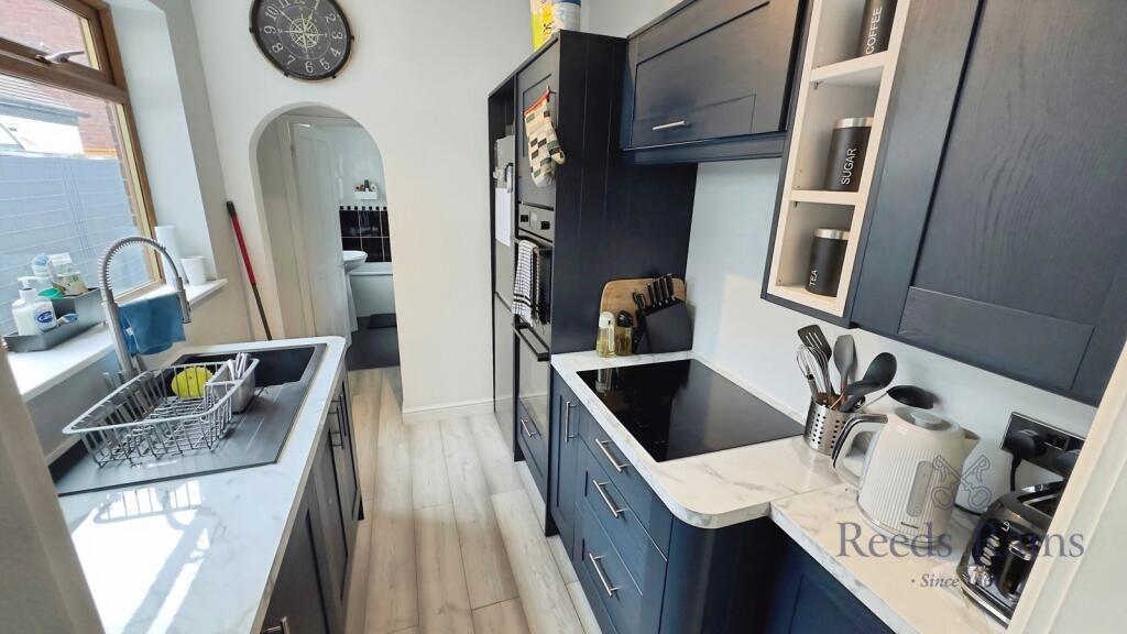 House in Stoke-on-Trent - View 5