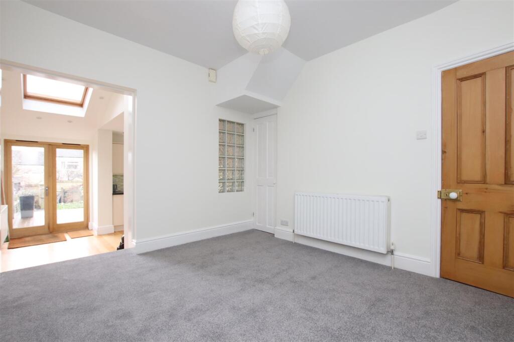 House in Bath, Fairfield Park - More
