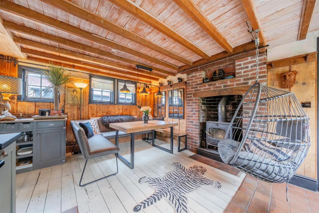 House in Colebatch, Shropshire - View 5
